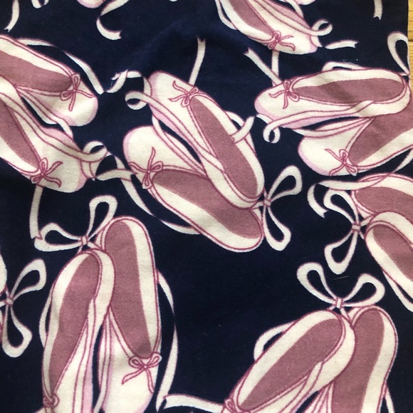 Lularoe ballet slipper leggings - Picture 2 of 2